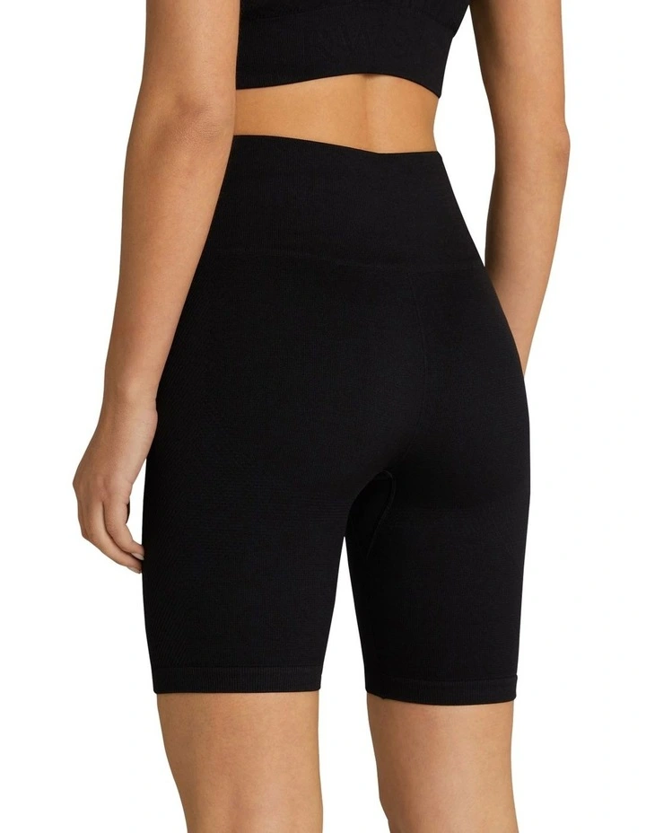 Dopamine Seamless Logo Bike Shorts In Black - Image 3