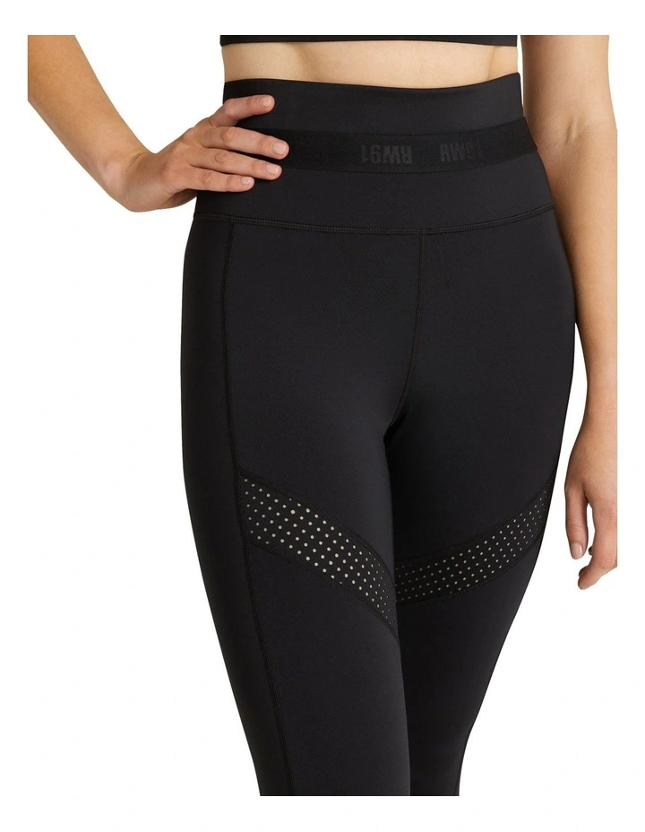 Phantom High Rise Pocket 7/8 Tights In Black - Image 4