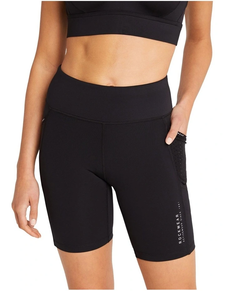 Asana Pocket Bike Shorts In Black - Image 4