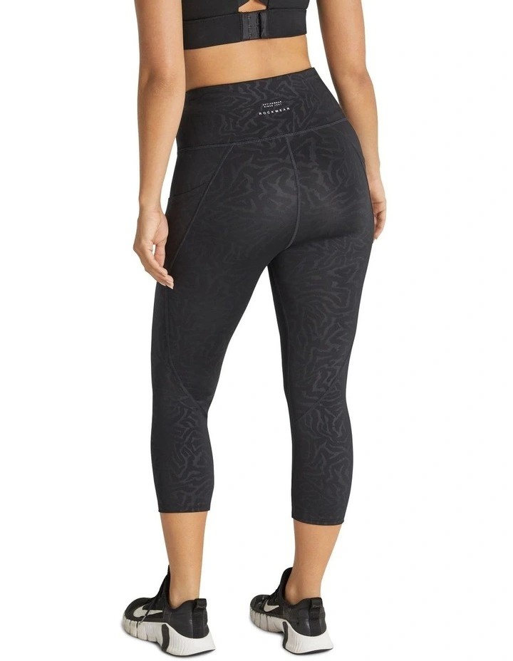 7/8 High Rise Pocket Tights In Black - Image 3