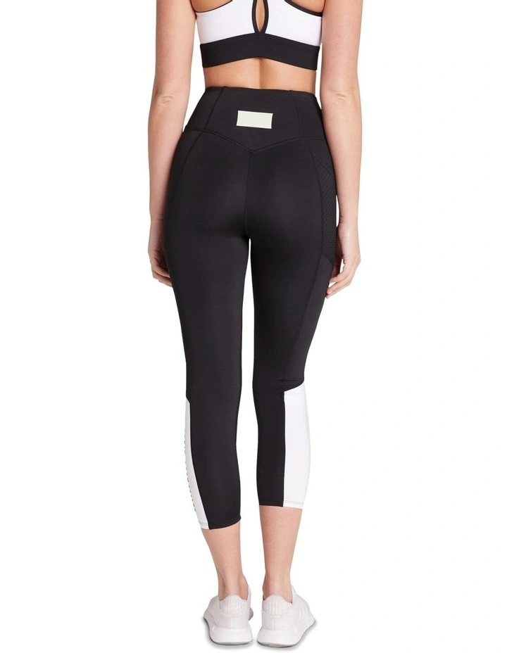 Walk The Line Pocket Ankle Grazer Tights In Black - Image 3