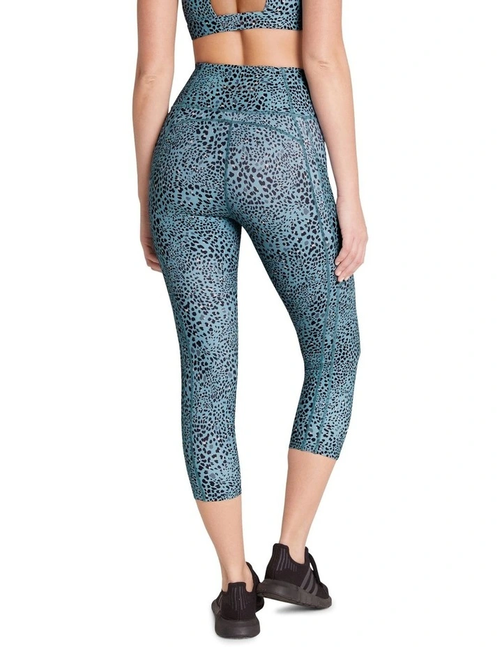 Wild Thing Pocket 7/8 Tights In Multi - Image 3