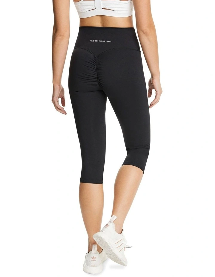 Scrunch Bum 3/4 Tights In Black - Image 3