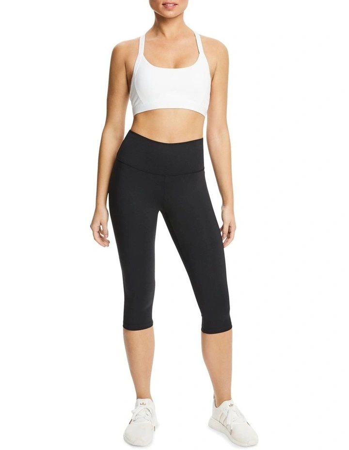 Scrunch Bum 3/4 Tights In Black - Image 5