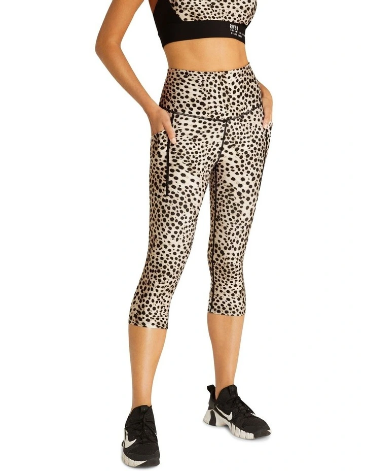 Arizona Pocket 3/4 Tights In Multi - Image 2