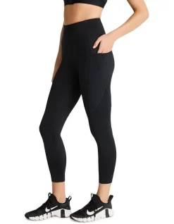 Pocket Scrunch Bum Ankle Grazer Tights In Black