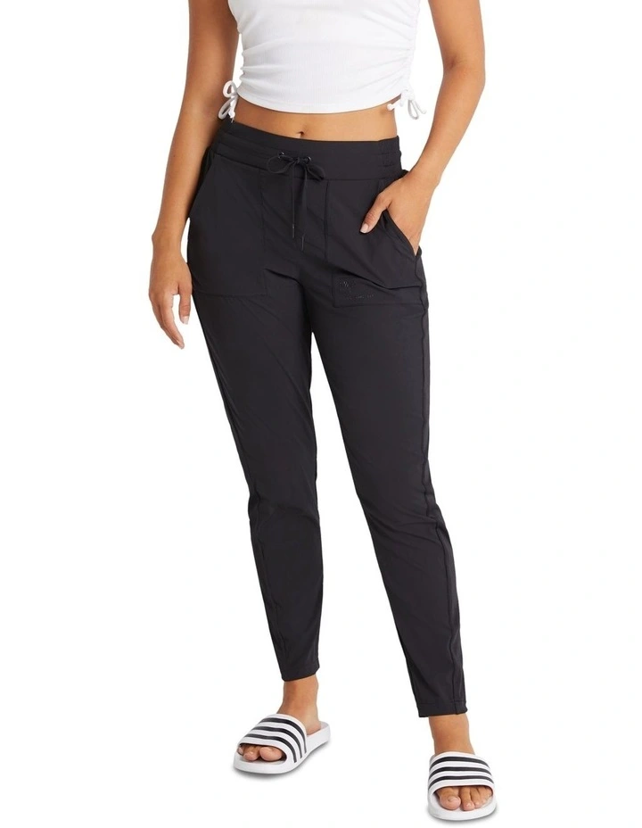 Circuit Logo Light Pants In Black