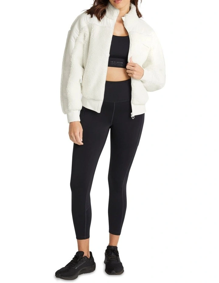 Colorado Sherpa Jacket In Beige - Image 5