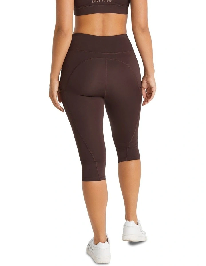 Reform Pocket 3/4 Tights In Chocolate - Image 3