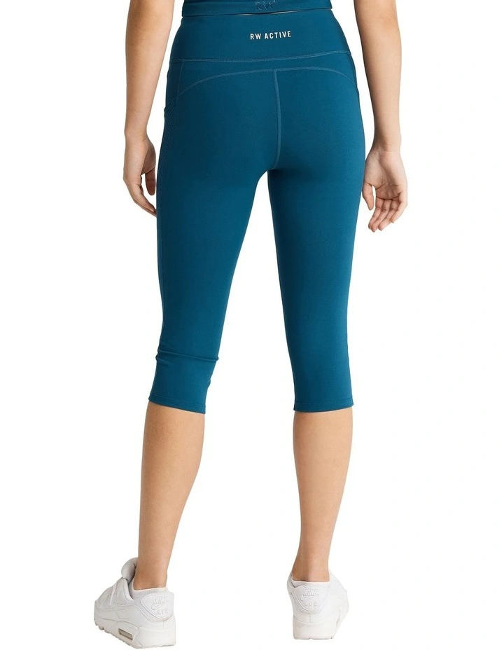 Sprint Pocket 3/4 Tights In Peacock - Image 3