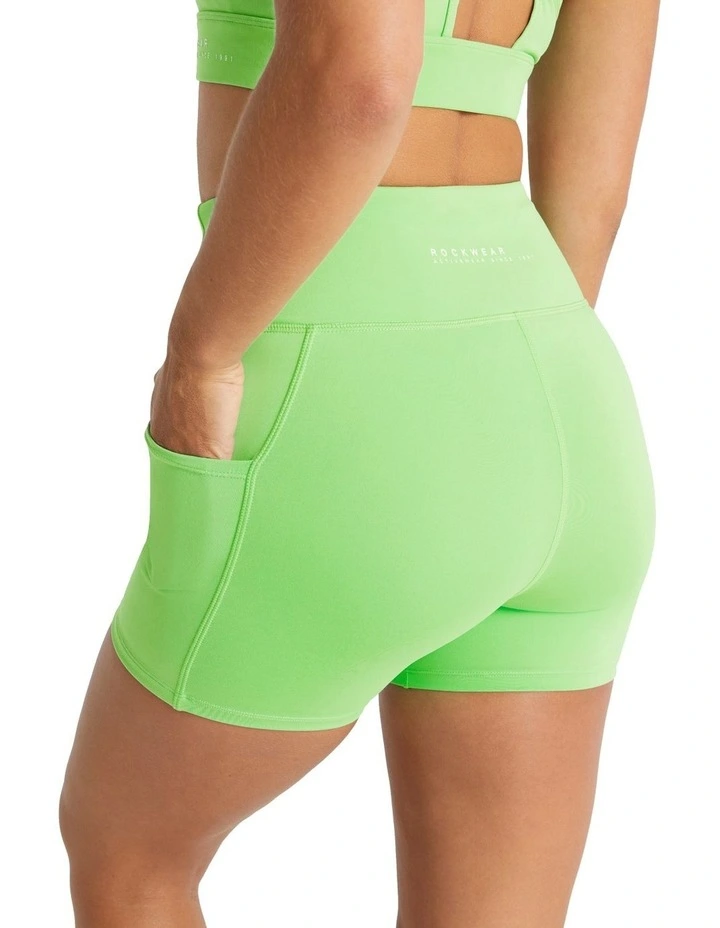 Elevate Pocket Bike Shorts In Green - Image 2