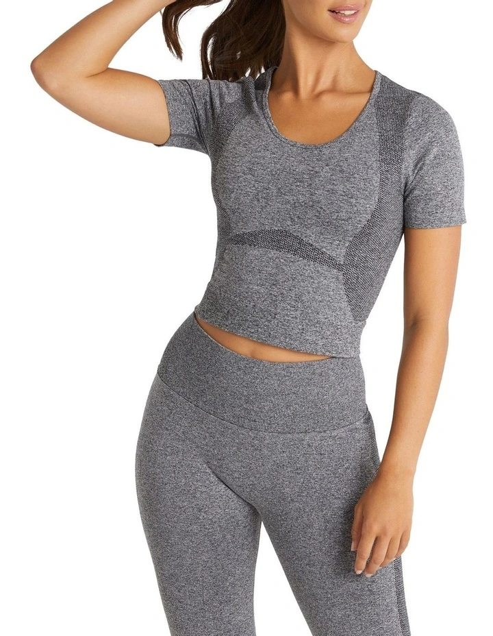 Textured Panel Seamless Tee In Grey