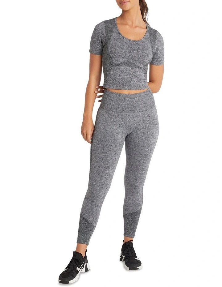 Textured Panel Seamless Tee In Grey - Image 5