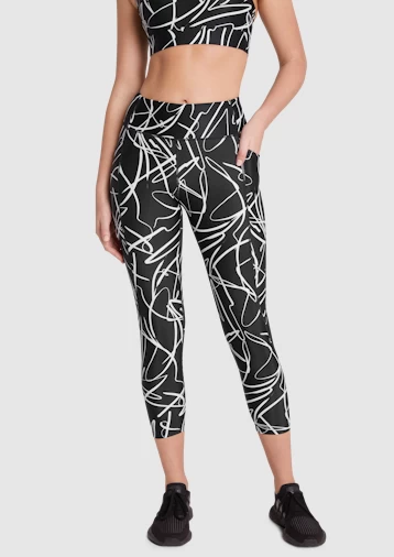 Walk The Line Pocket Ankle Grazer Tights