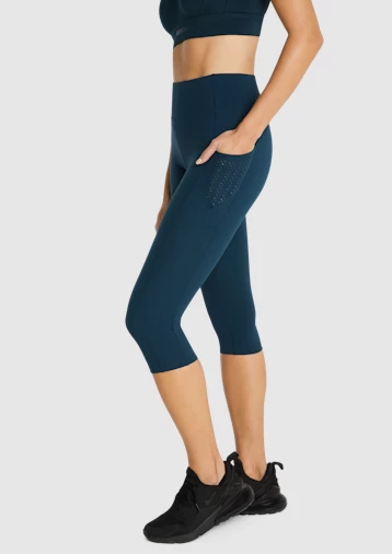 Sprint Pocket 3/4 Tights - Image 3