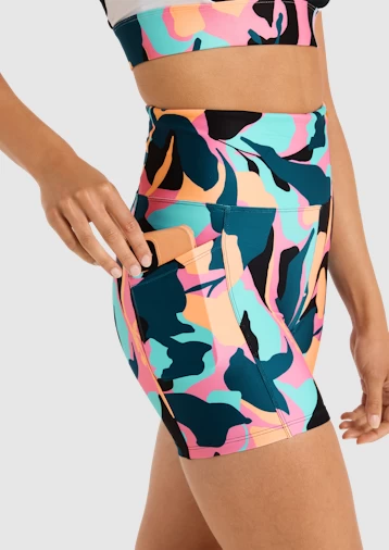 Abstraction Print Pocket Bike Shorts - Image 5