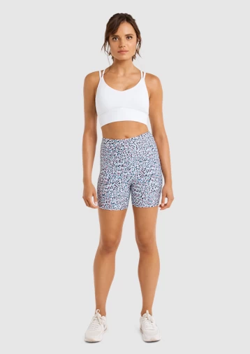 High Rise Scrunch Bum Bike Shorts - Image 6