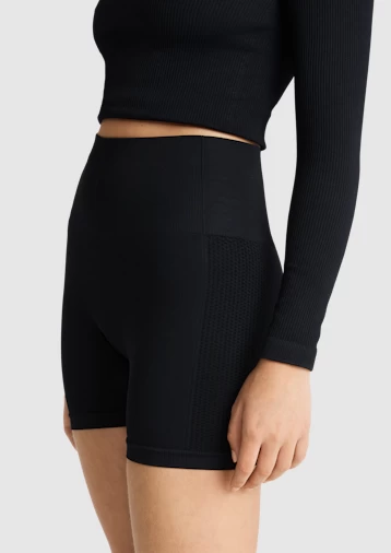 Seamless Booty Shorts - Image 3