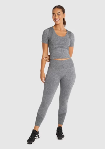 Seamless Scrunch Bum Ankle Grazer Tights - Image 5